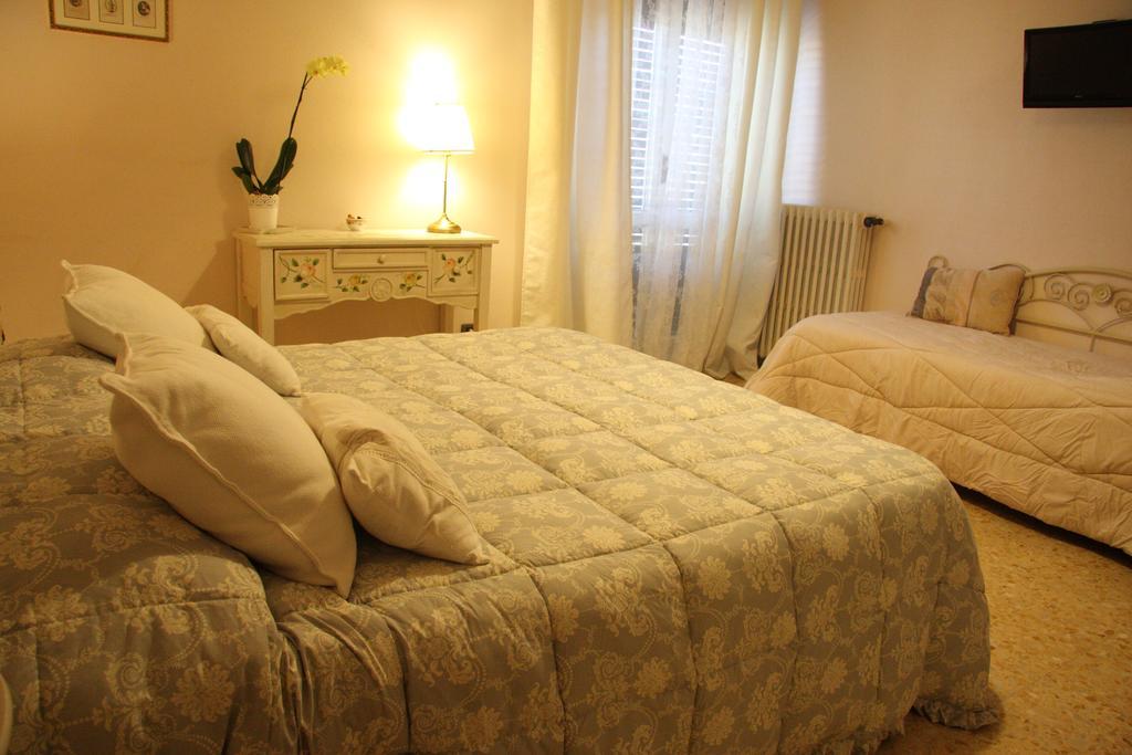 B&B Il Giramondo Pisa Esterno foto